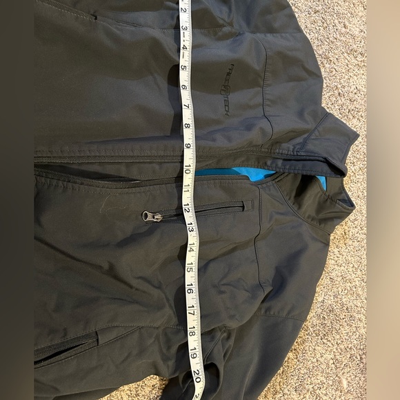 Men's Medium 38/40 shell jacket - Picture 7 of 7